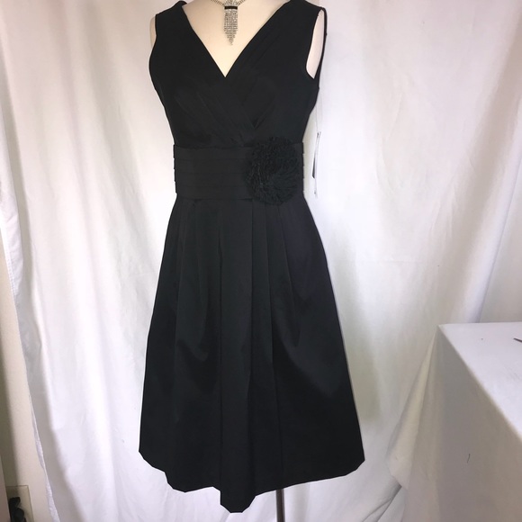 Julian Taylor Dresses & Skirts - Julian Taylor black evening dress